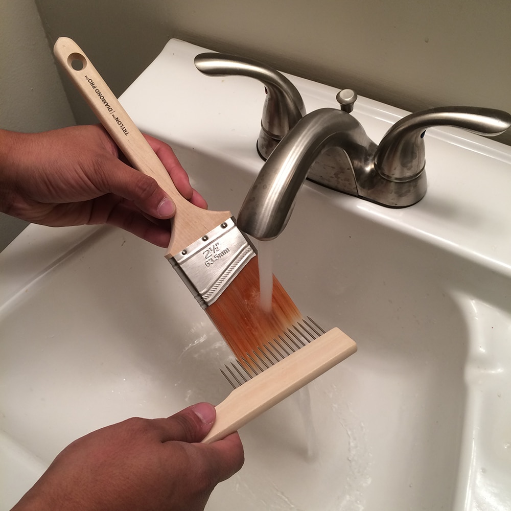 Featured image of post How To Use Paint Thinner To Clean Brushes